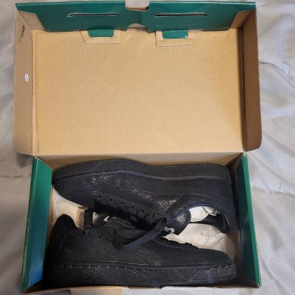 NIB Puma Sz6 Suede Classic Matte & Shine Sneakers in Black/Steel Gray - Picture 6 of 10